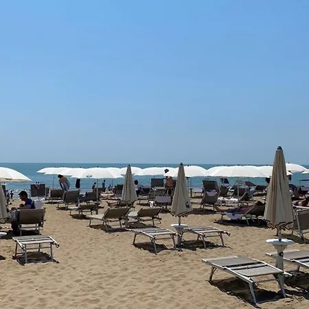Mediterraneo Suite&residence 4*