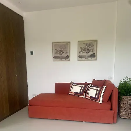 Mediterraneo Suite&residence מלון