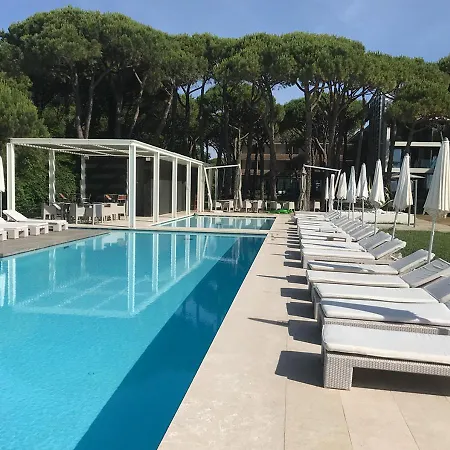 מלון Mediterraneo Suite&residence לידו די ג'סולו
