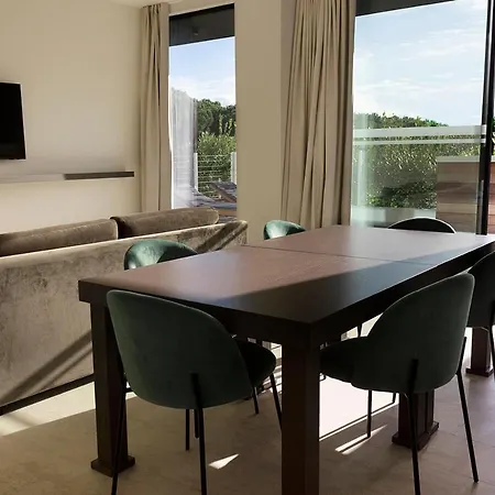 Mediterraneo Suite&residence מלון לידו די ג'סולו