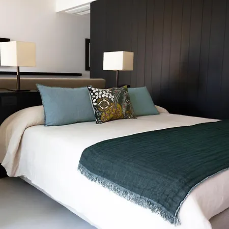 מלון Mediterraneo Suite&residence לידו די ג'סולו