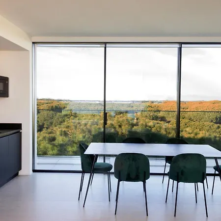 מלון Mediterraneo Suite&residence 4*