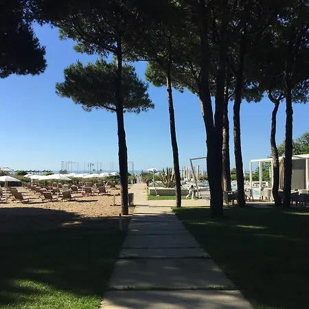 Mediterraneo Suite&residence מלון לידו די ג'סולו