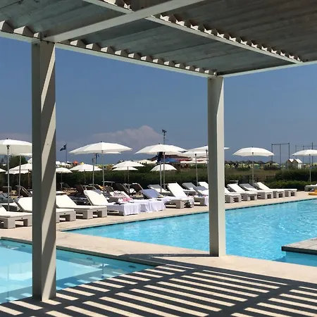 מלון Mediterraneo Suite&residence 4*