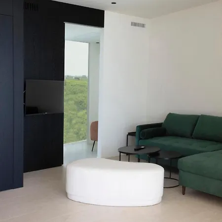 Hotel Mediterraneo Suite&residence 4*